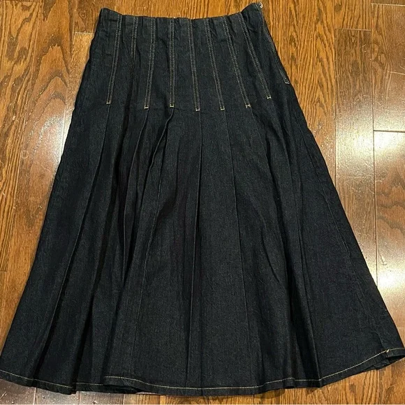 Denim Maxi Pleated Skirt - Picture 2 of 7